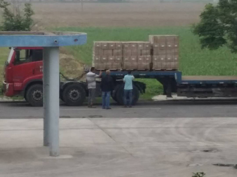 客户订购产品，产品装车中